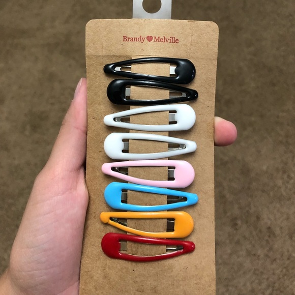 Brandy Melville Accessories - Brandy hair clips !